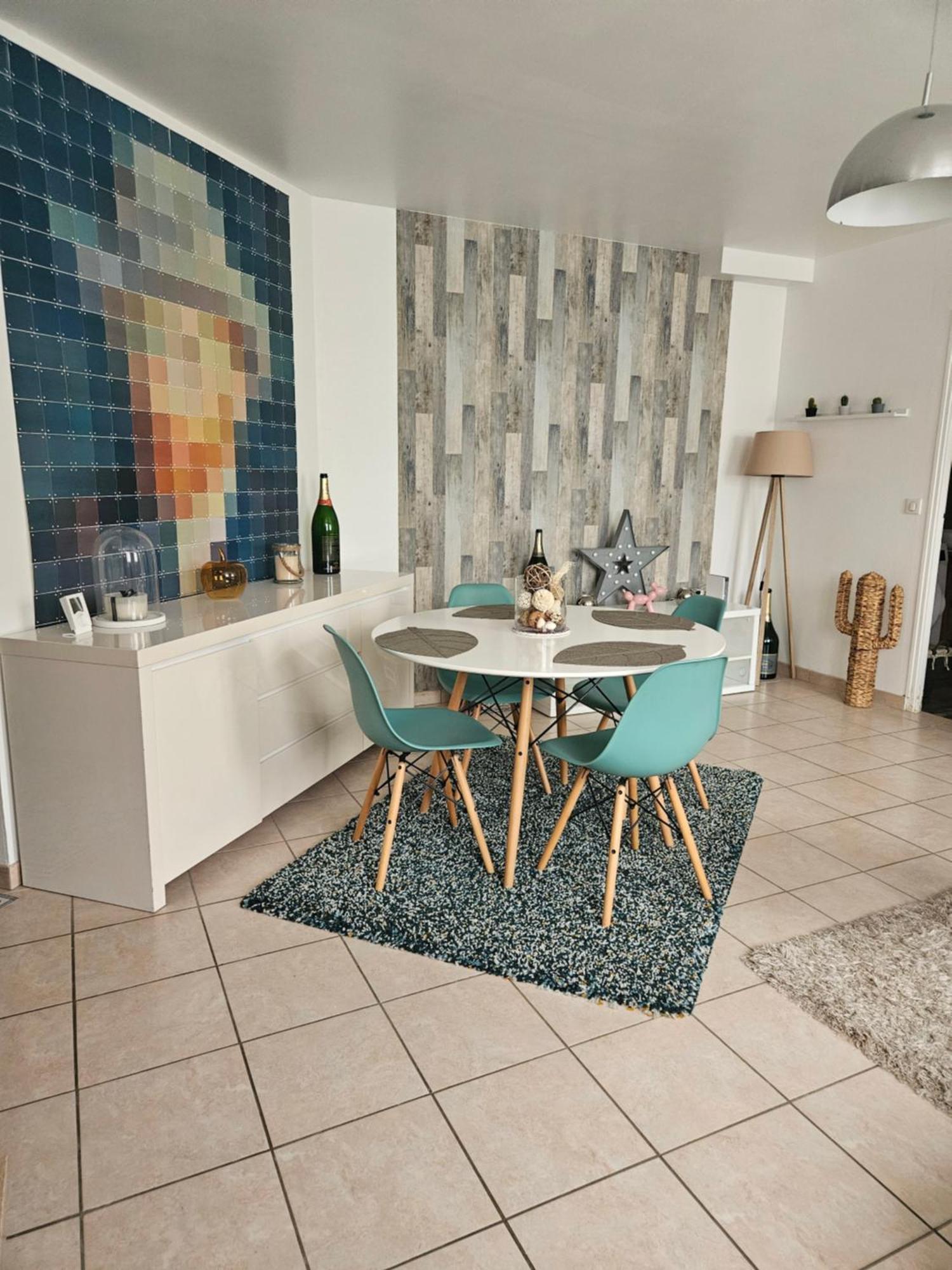 Les Bulles Au Feminin Apartment Chigny-les-Roses Exterior foto